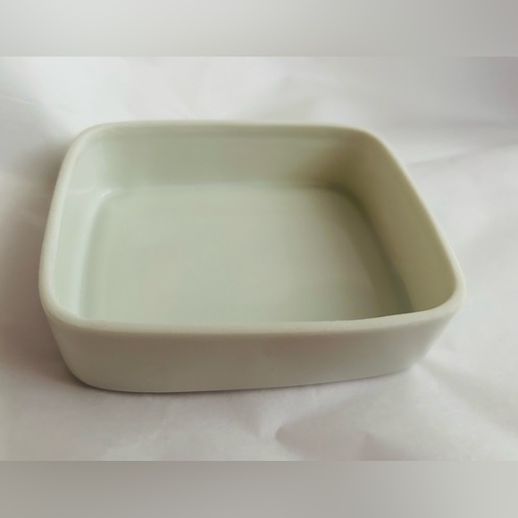 New Constitution Box White with Blue Constitution Ship Piccadilly West London - Picture 2 of 16